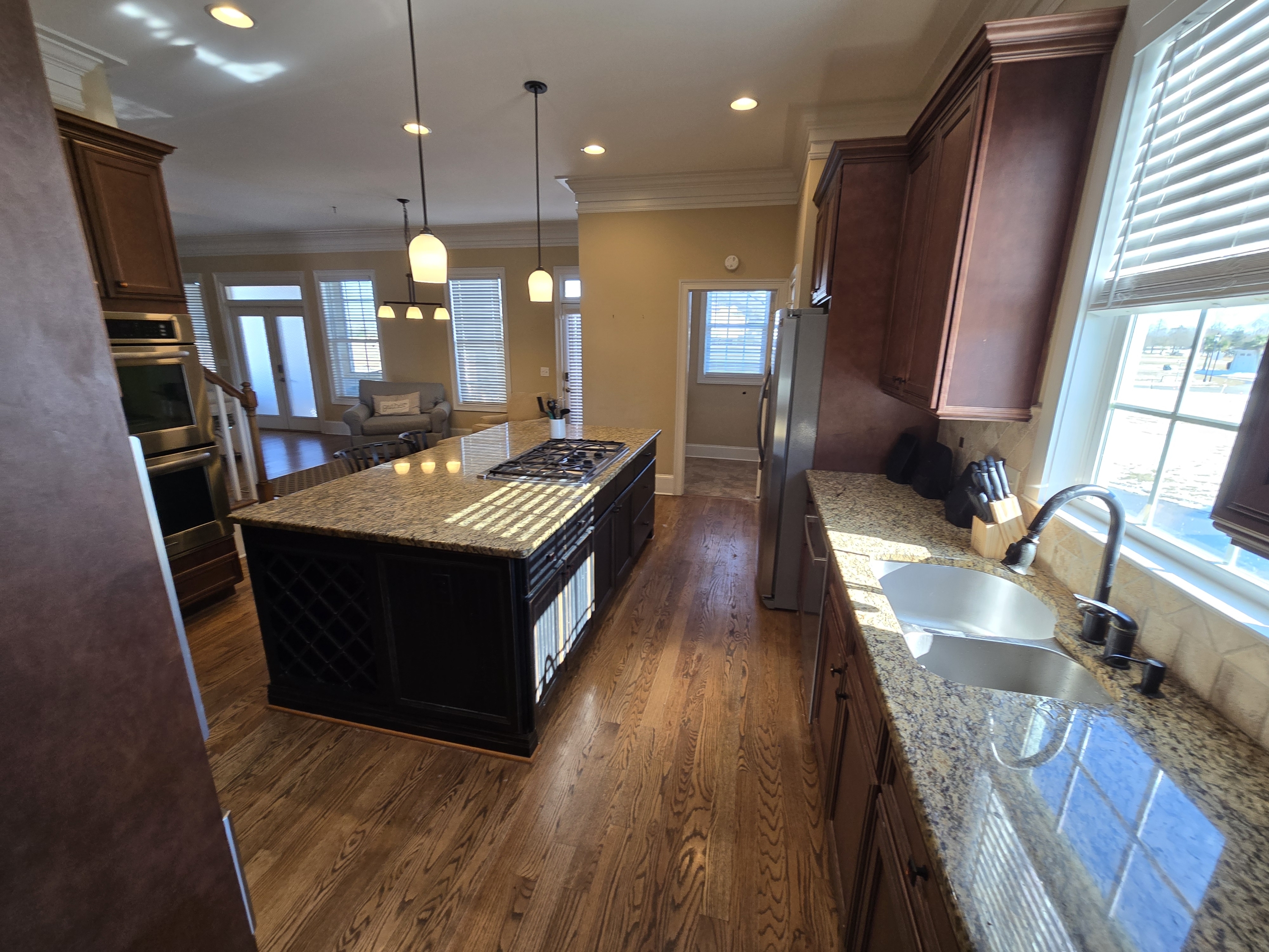 102 Reserve Circle